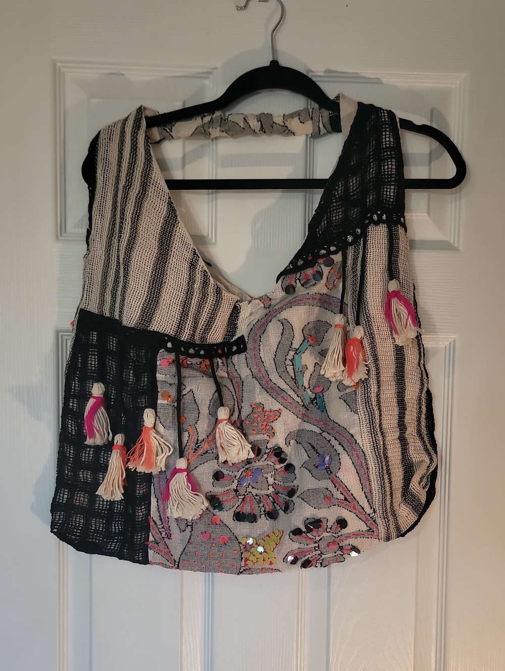 POL Boho Tassel Mixed-Pattern Boho Shoulder Bag - Black & Cream